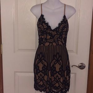 Beautiful TOBI lace mini dress